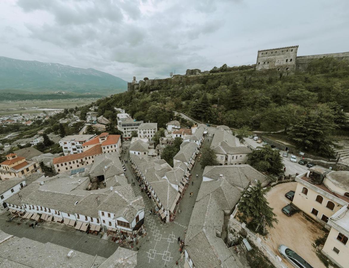 Отель Grey Stone Гирокастра Экстерьер фото